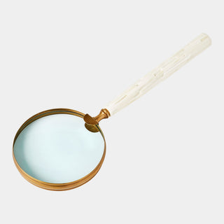 Elend Chiseled Bone Magnifying Glass in brass