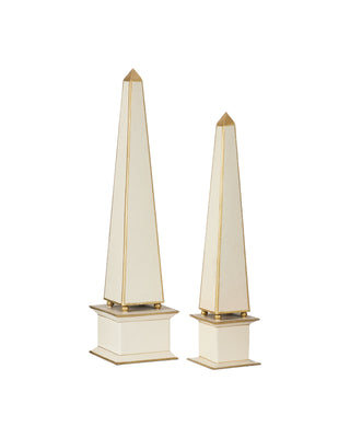 Daphne Ivory Obelisk Set of 2 in gold and metal