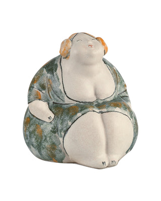 Rubina Sculpture in off-white and green