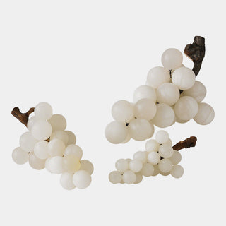 Bella Grapes, Alabaster, styled in a room